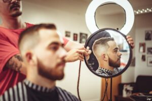 A crew cut is a low maintenance men’s hairstyle