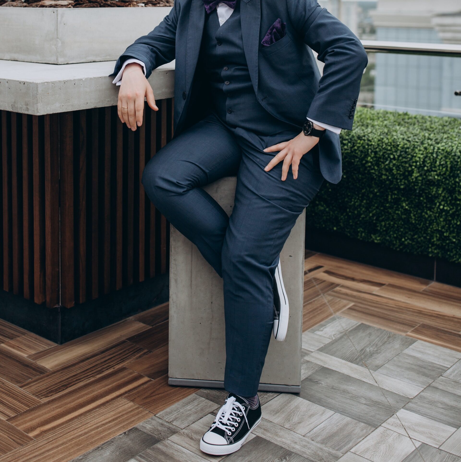 How To Wear A Suit With Sneakers FashionFests
